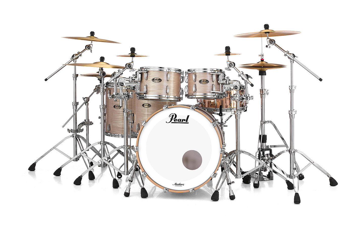 PEARL PUTS SOUND AT THE FOREFRONT WITH NEW MASTERS MAPLE/GUM SERIES DRUMS