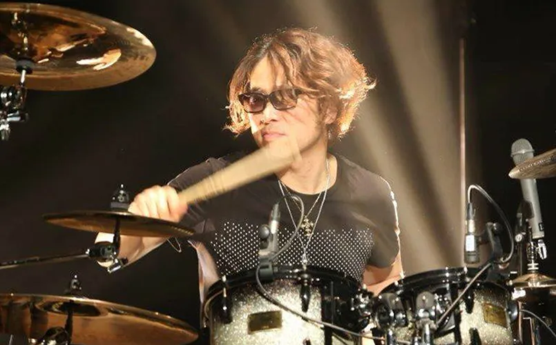TOSHI NAGAI