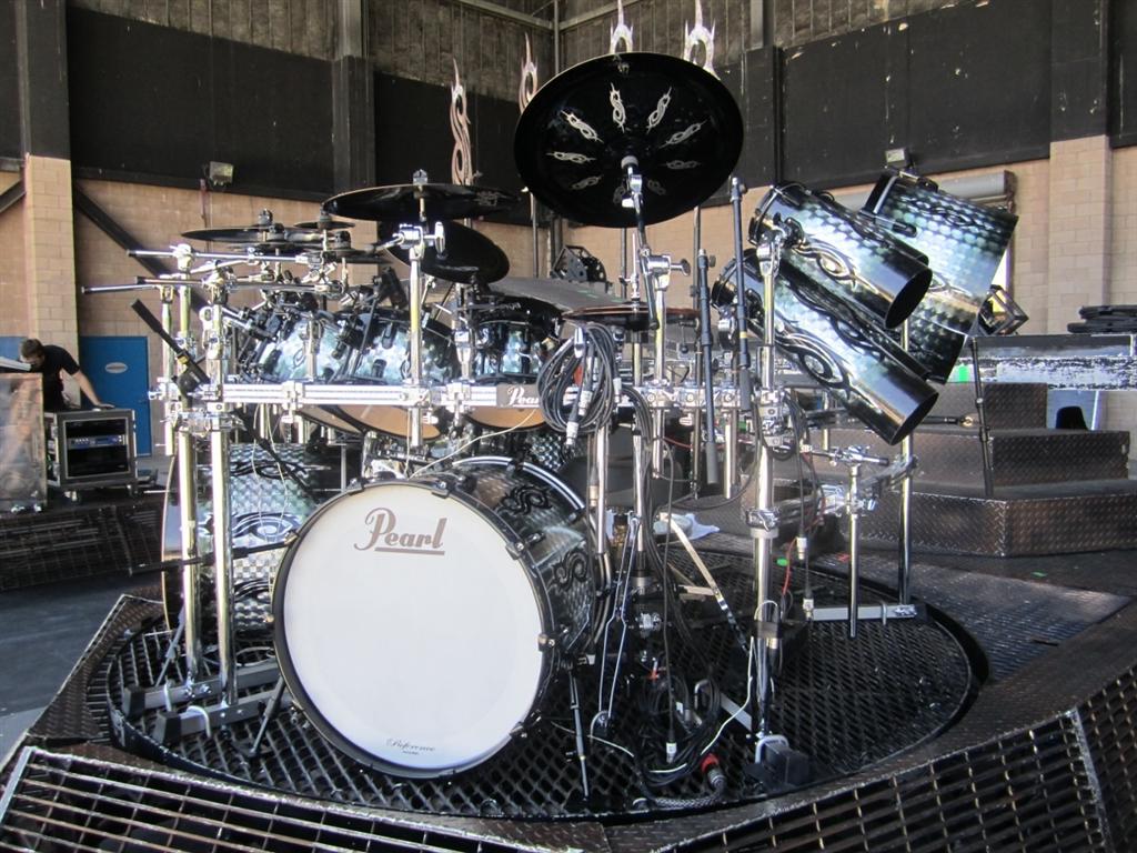 Joey Jordison Pearl Drums Official Site Joey Jordison Pearl Drums Official Site