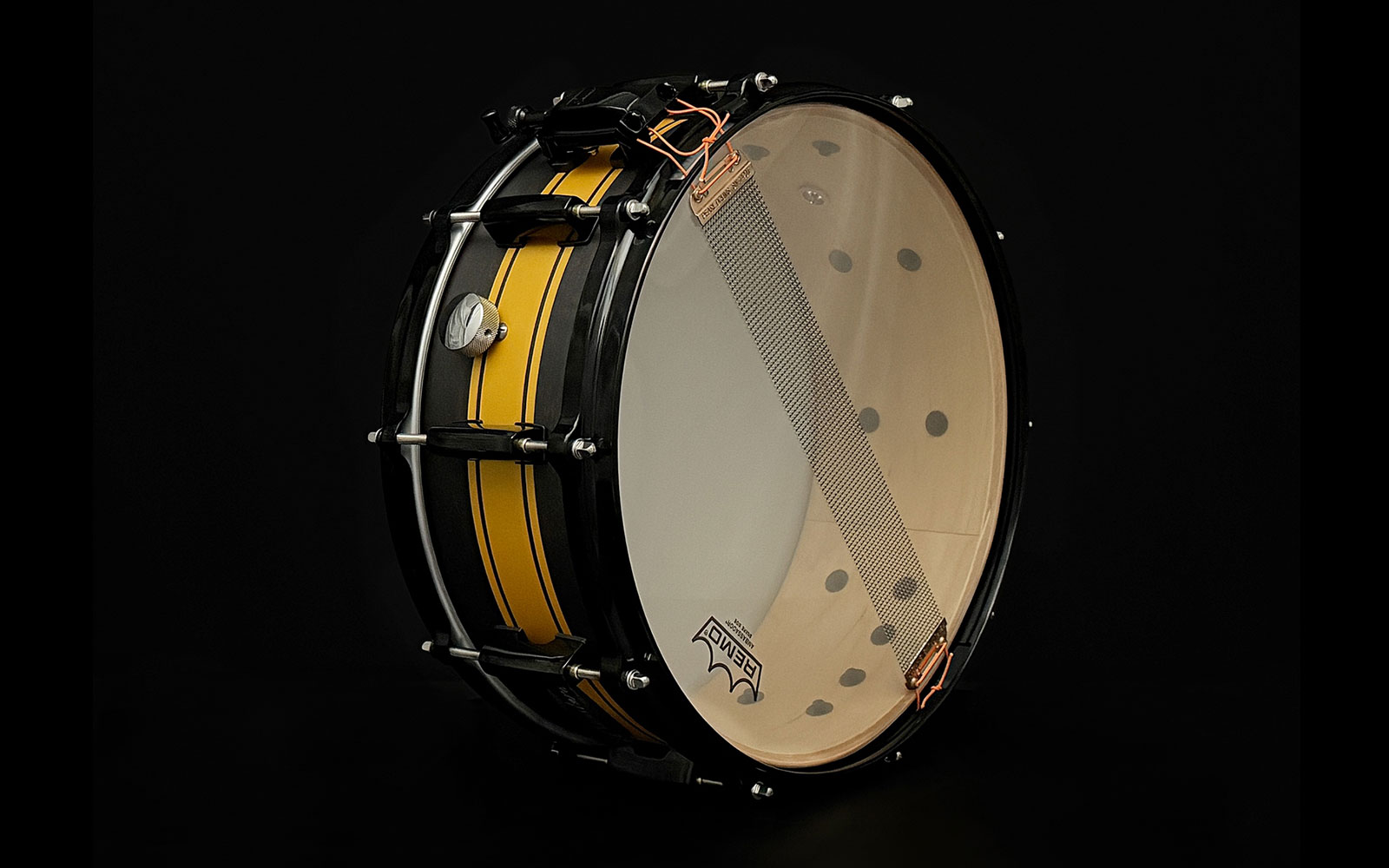 Miguel Lamas with Pearl Masters Maple Snare