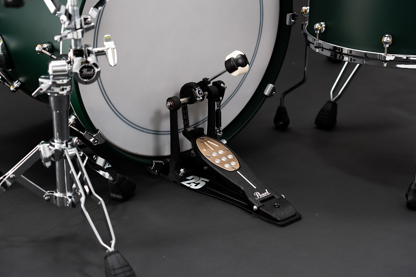 P2050CB Eliminator 25th Anniversary Pedal image1.jpg 