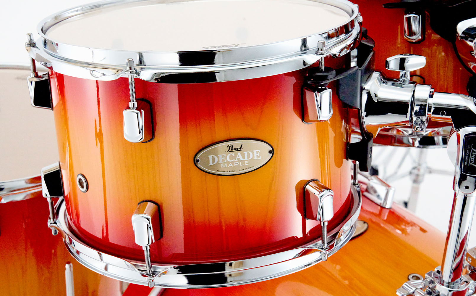1610x1000_DMPA925SC_DecadeMapleArtisan+14FT_870_SunsetPineBurst_4.jpg
