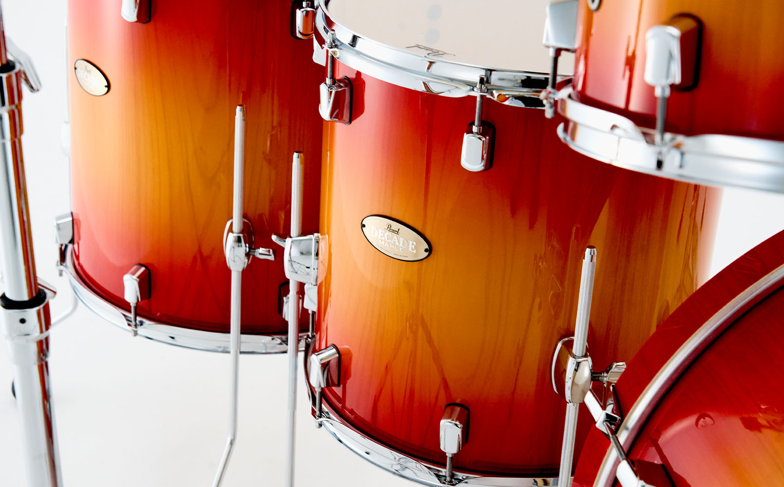 1610x1000_DMPA925SC_DecadeMapleArtisan+14FT_870_SunsetPineBurst_6.jpg