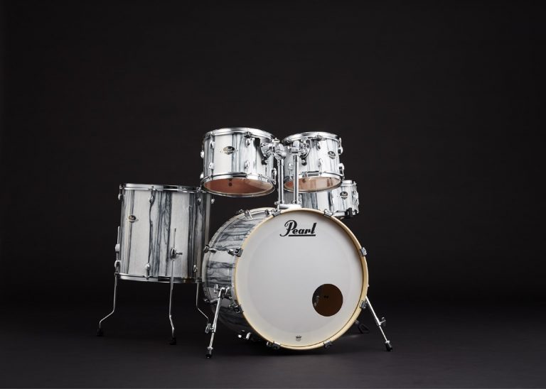 エントリーモデルとして大人気の”EXPORT”シリーズより、鮮やかな木目が美しい“White Limba”の特別フィニッシュが限定販売!3