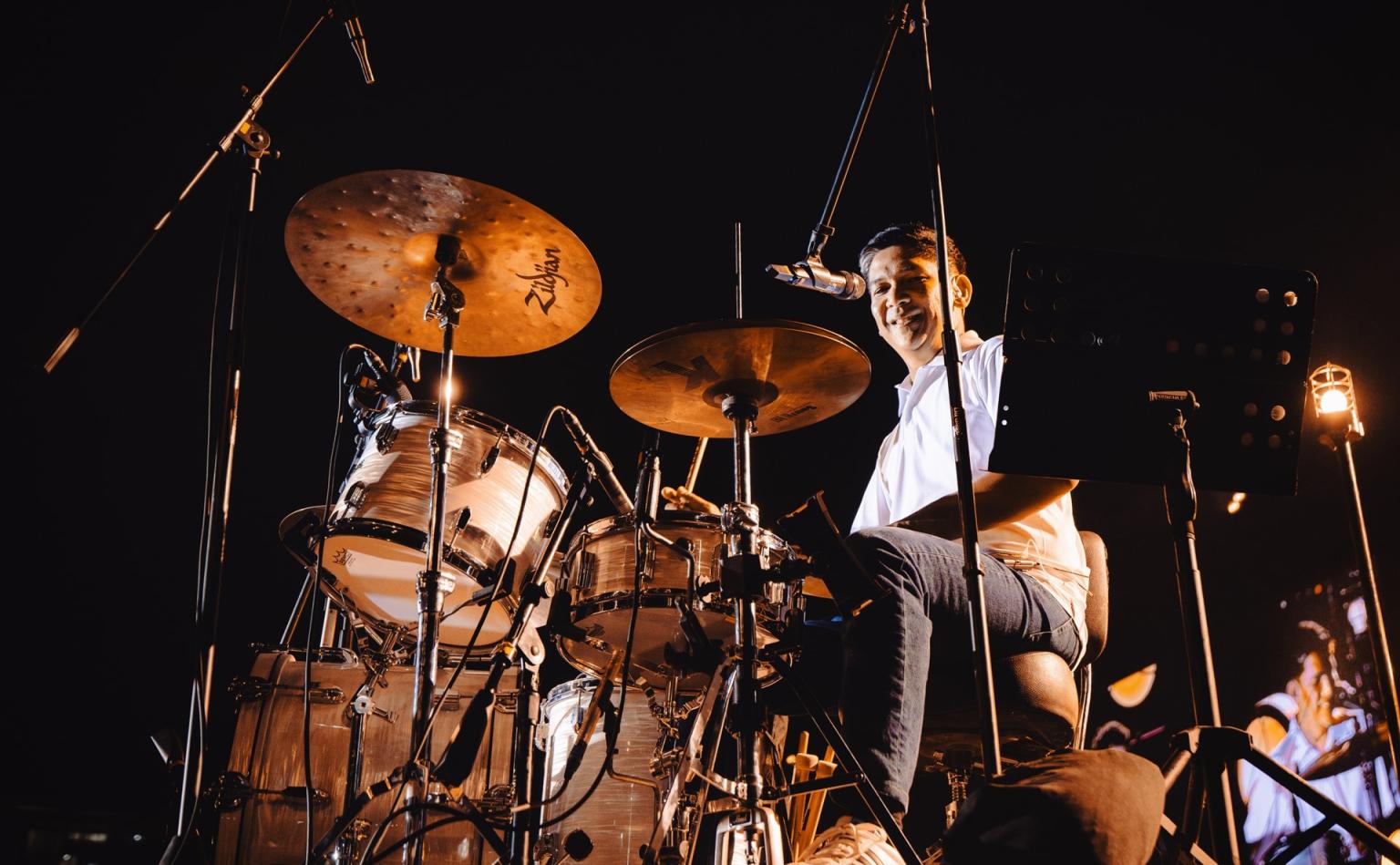 Mark Escueta Rivermaya