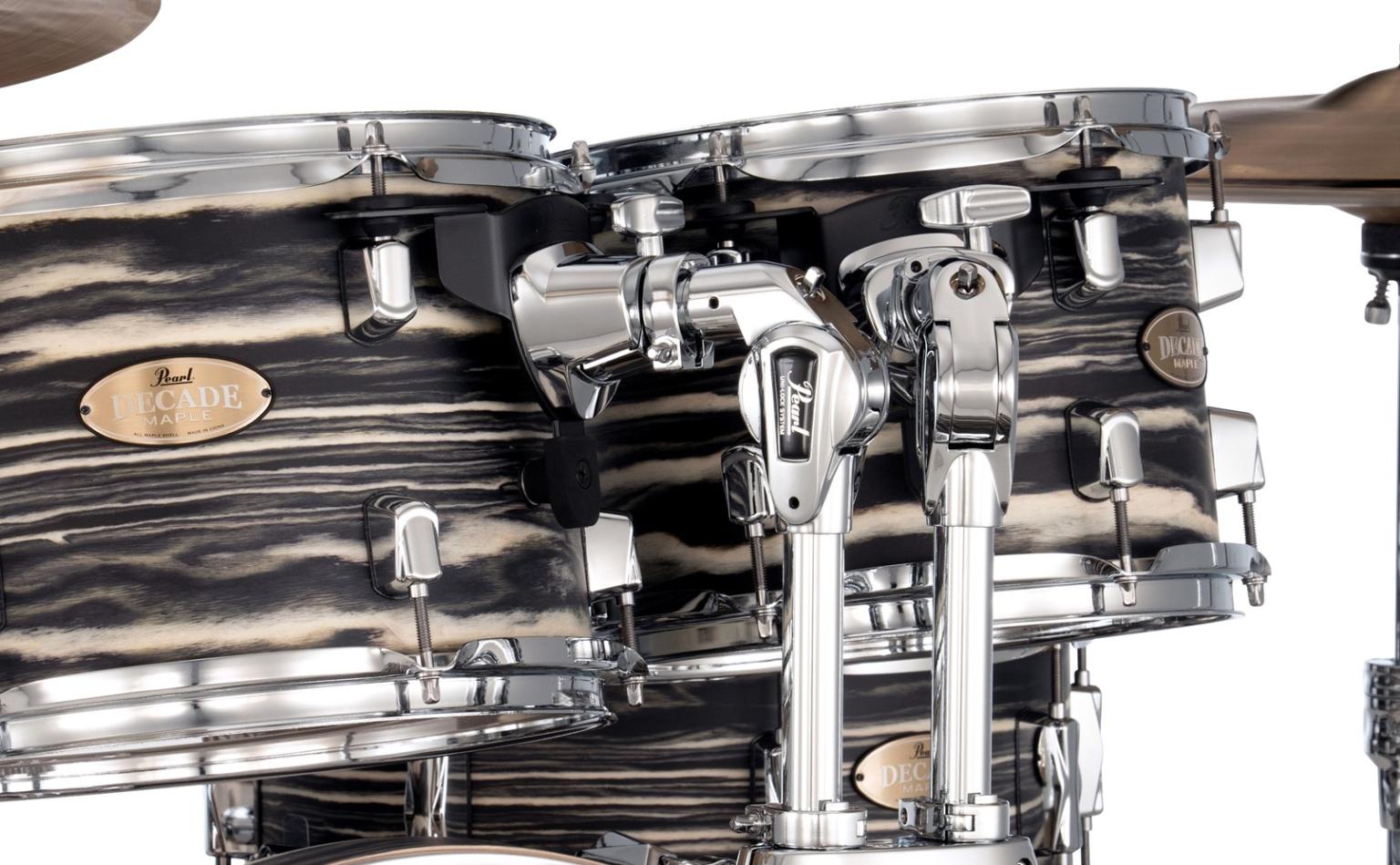 DMPA925SPC Decade Maple 875 Black Satin Marble_Close