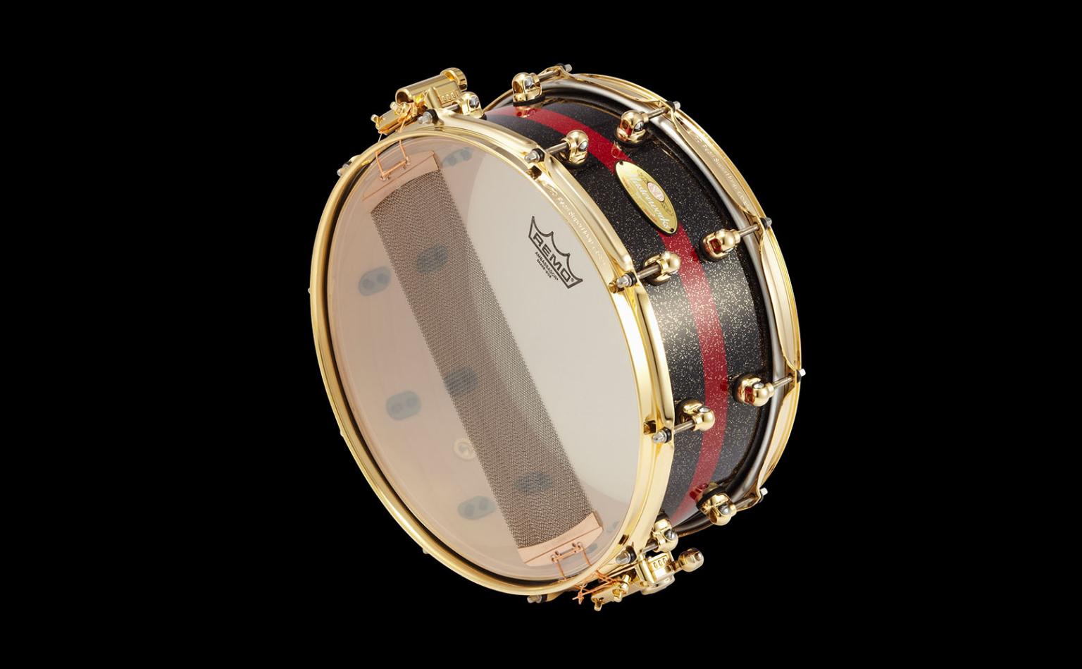 Pearl Drums - 14x8 Masterworks Series Free Floating Snare Drum in