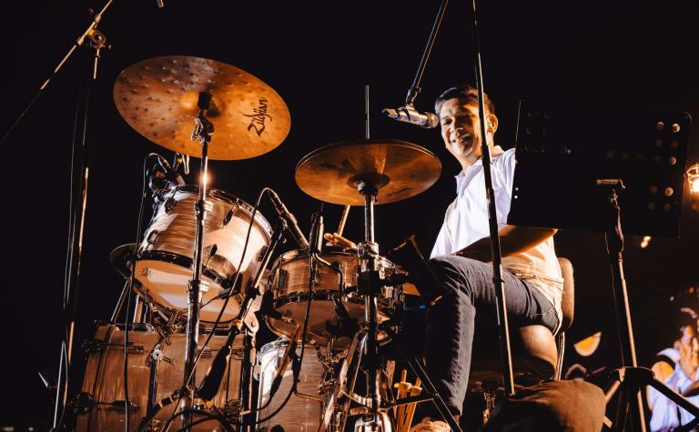 Mark Escueta Rivermaya