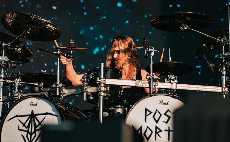 Simon Michael - Photo by Samy Rüther