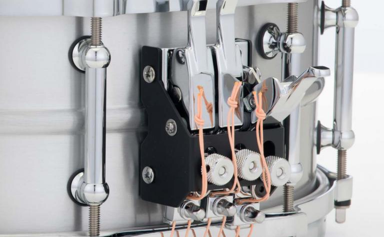 SR300 Multi-Timbre Strainer 