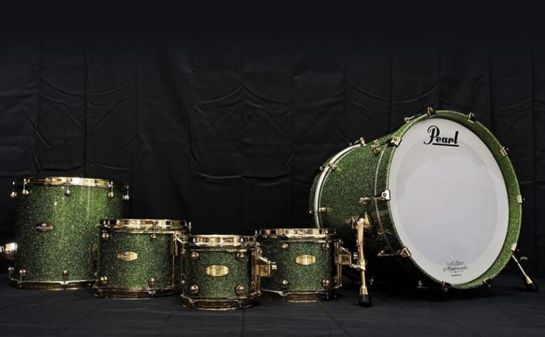 MW 198 SHIMMER OF OZ Gold hardware