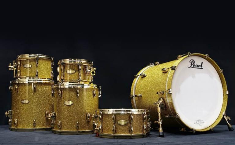 MW Gold Sparkle with Gold Hardware