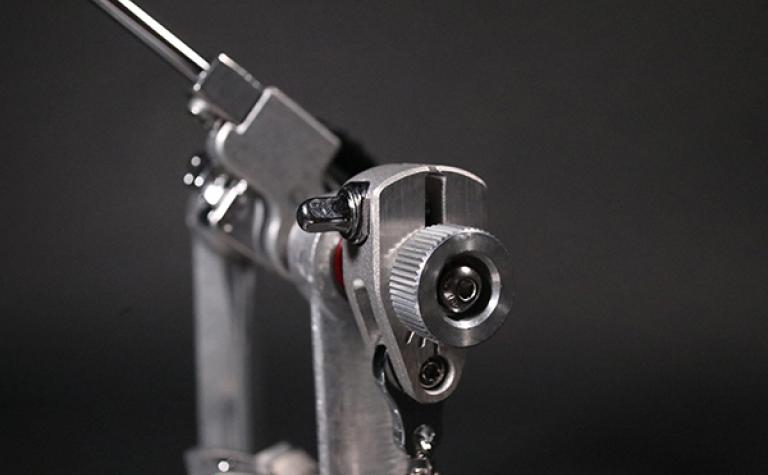 Folding function using a clutch mechanism