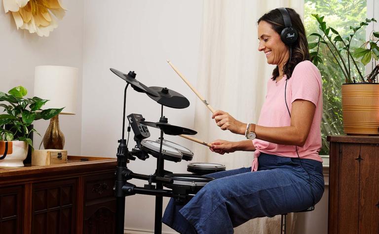 An all-in-one affordable electronic drum set from a respected, worldwide drum brand.
