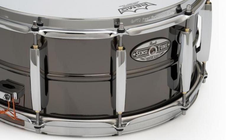 STH1465BR 14x6.5 SensiTone Heritage Alloy Black Nickel-over-Brass Badge