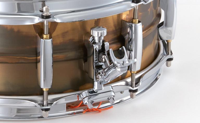 Click-Lock Snare Strainer