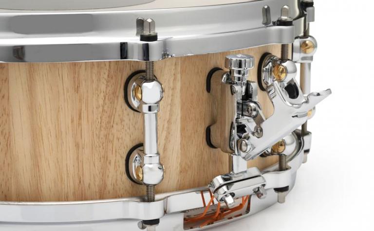 Click-Lock Snare Strainer