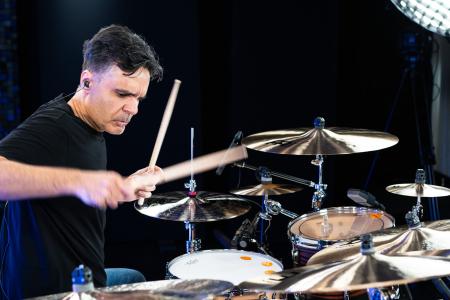 Yoni Madar - Photo by Bastian Kückenhoff