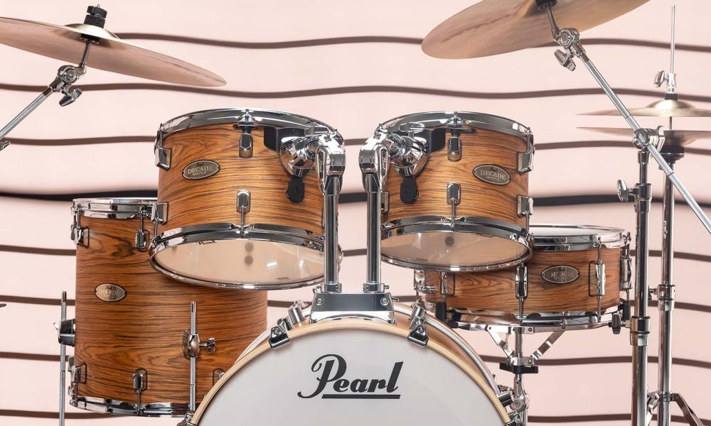 DMPA905C Decade Maple Artisan 876 Satin Caramel Veil 834 Hardware Pack 